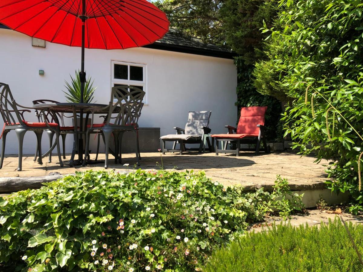 Apartamento Little Gem With Private Hot Tub - Up To 25 Percent Off Ferry Shanklin Exterior foto